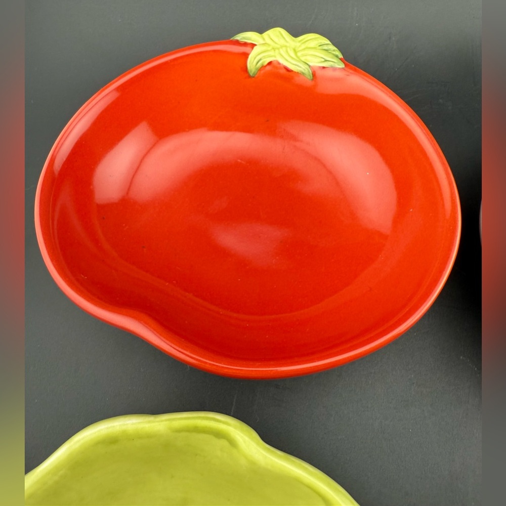 4 Williams Sonoma Jardin Potager collection small vegetable bowls. - Picture 5 of 15